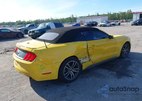 2016 Ford Mustang Ecoboost Premium из США, поврежденный, VIN 1FATP8UH7G5221928